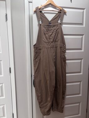 GAP Barrel Leg Relaxed Brown Overalls